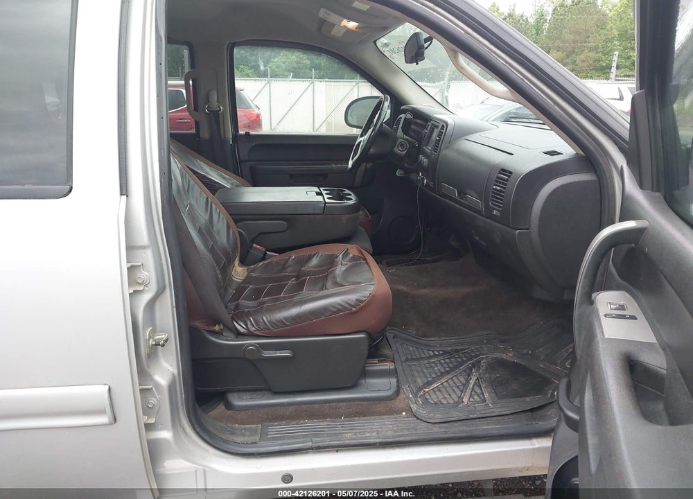2010 CHEVROLET SILVERADO 1500 VIN: 3GCRCSE31AG190157