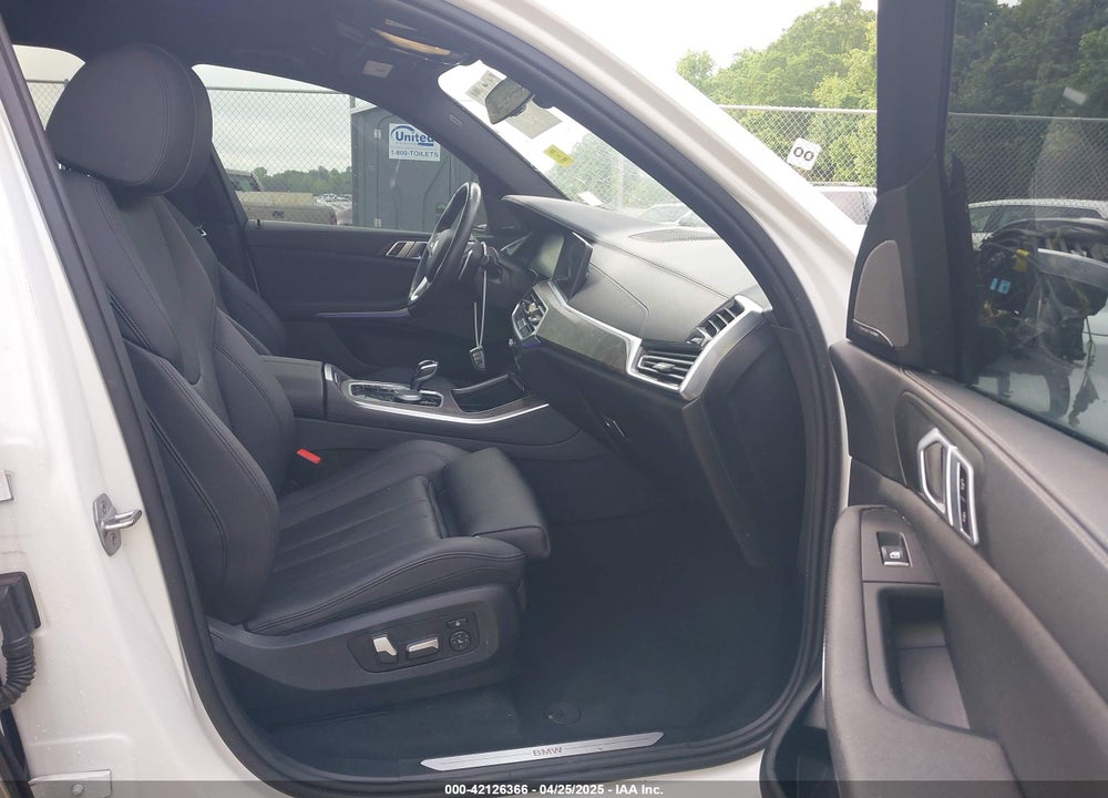 2020 BMW X5 VIN: 5UXCR6C03L9B18871