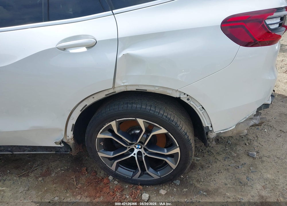 2020 BMW X5 VIN: 5UXCR6C03L9B18871