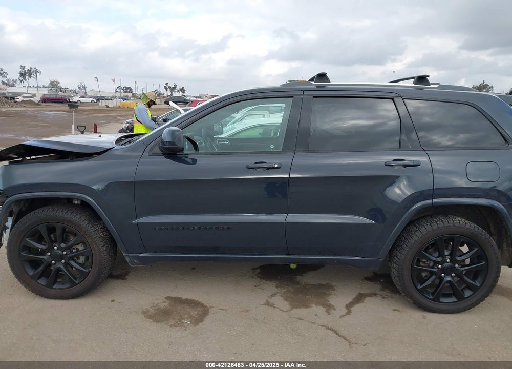 2018 JEEP GRAND CHEROKEE ALTITUDE 4X4 VIN: 1C4RJFAG4JC122282