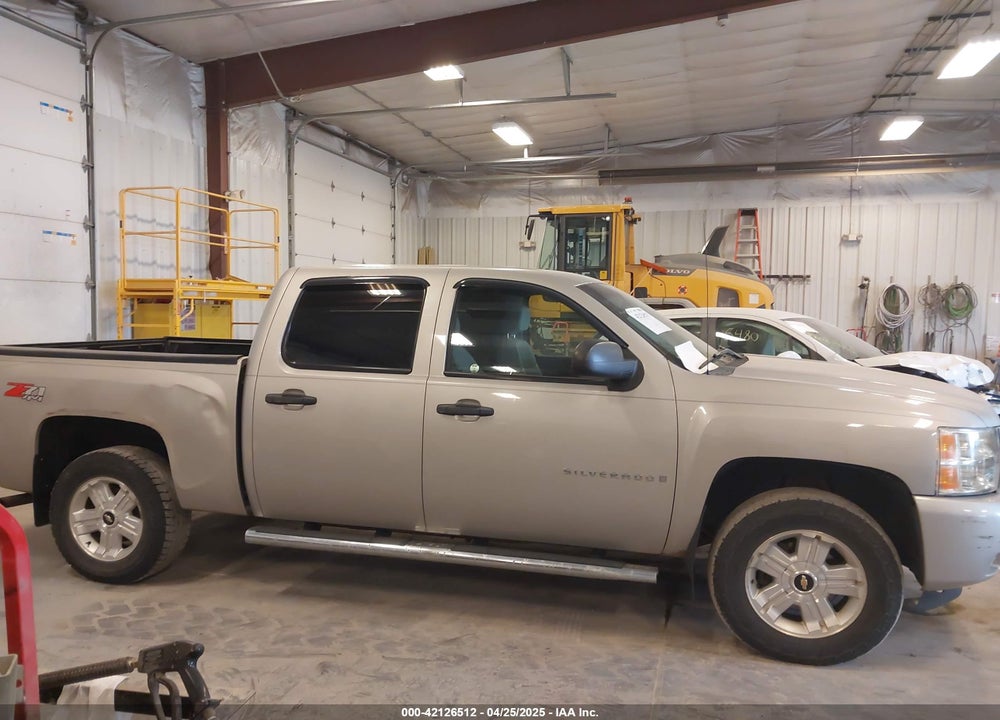 2009 CHEVROLET SILVERADO 1500 LT VIN: 3GCEK23369G211603