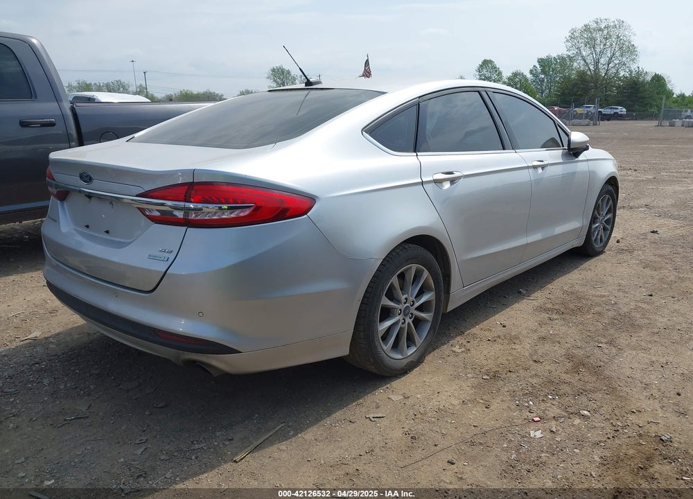 2017 FORD FUSION SE VIN: 3FA6P0HD0HR129175