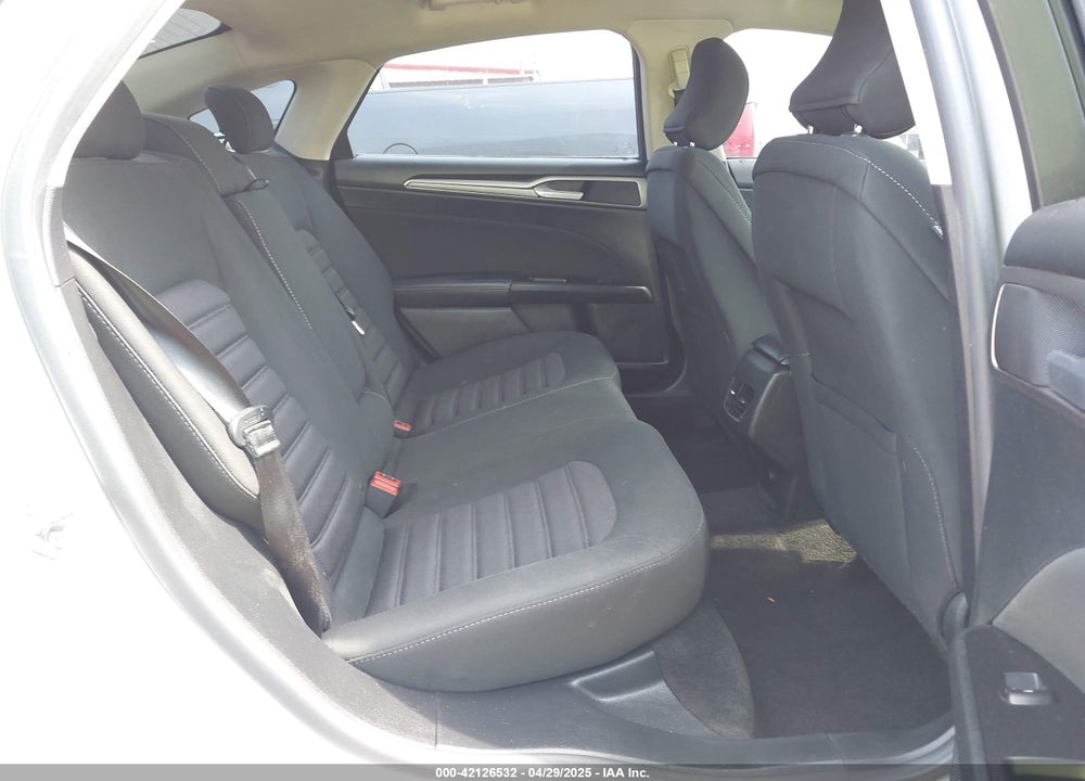 2017 FORD FUSION SE VIN: 3FA6P0HD0HR129175