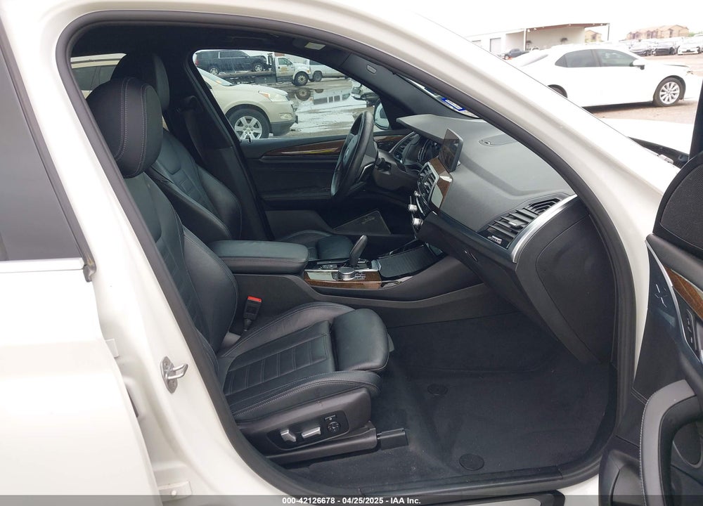 2019 BMW X3 VIN: 5UXTR7C55KLR47585