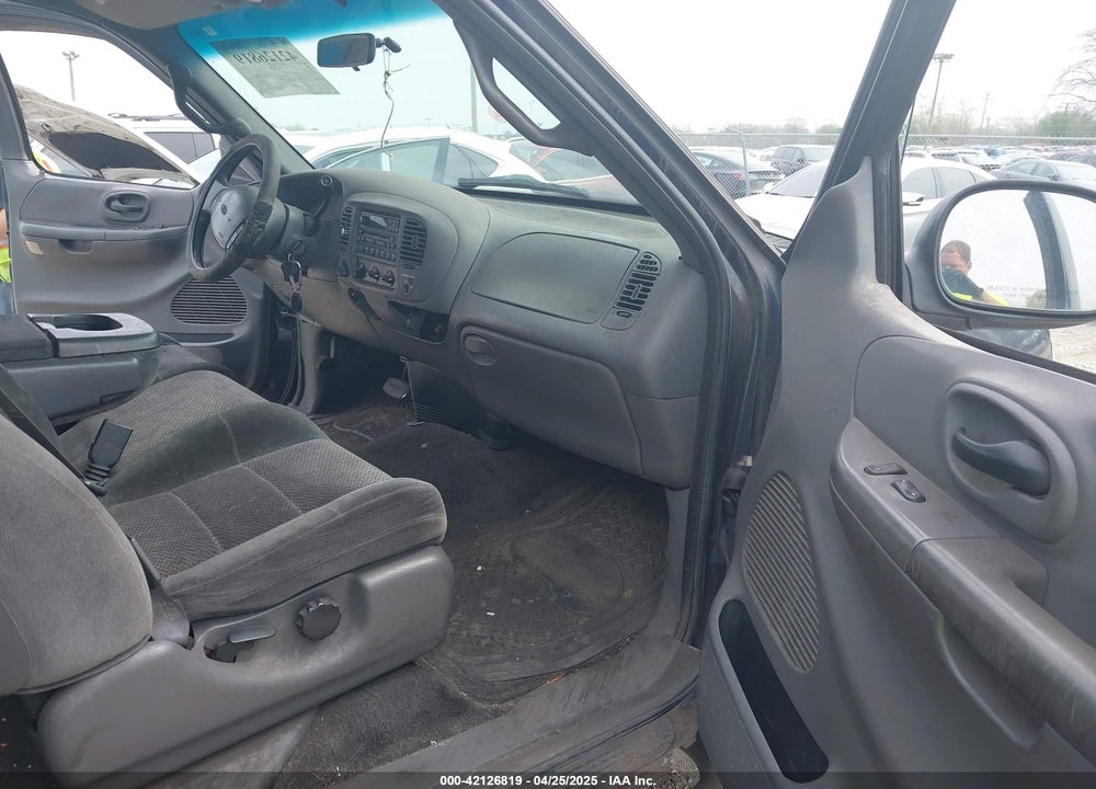 2002 FORD F-150 LARIAT/XL/XLT VIN: 1FTRX18W22NA26073