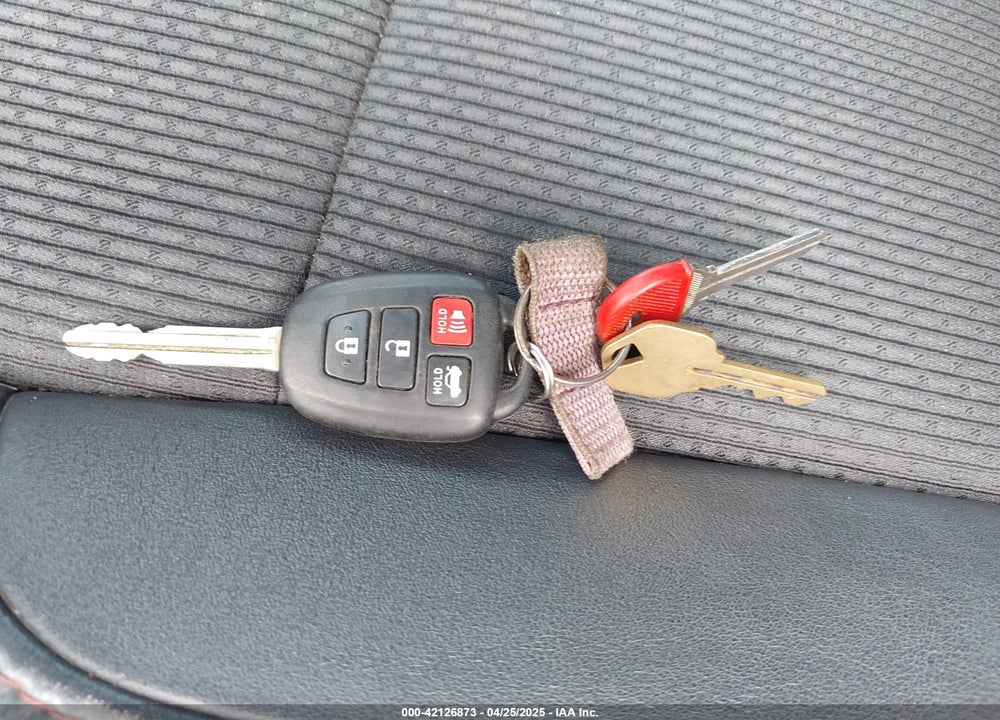 2017 TOYOTA CAMRY SE VIN: 4T1BF1FK6HU276429