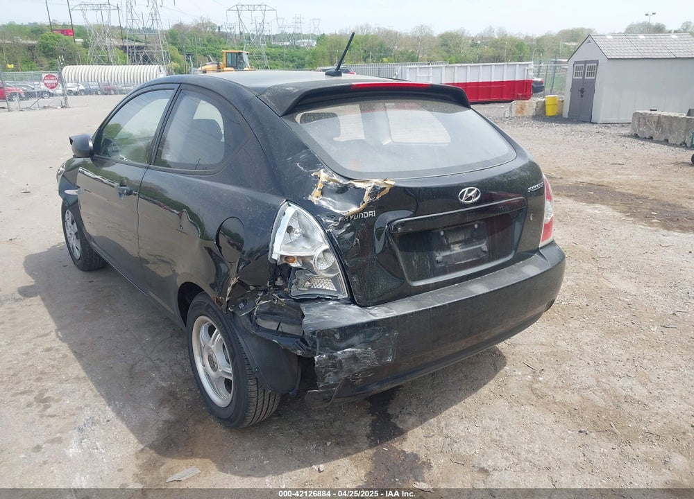 2009 HYUNDAI ACCENT VIN: KMHCM36C39U140646
