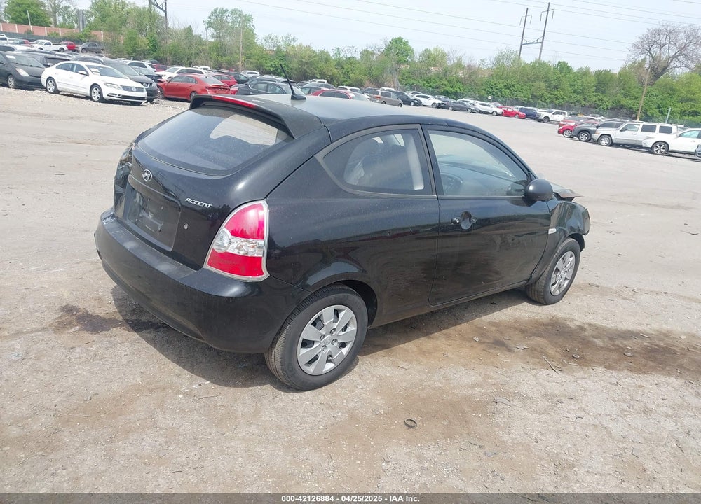 2009 HYUNDAI ACCENT VIN: KMHCM36C39U140646