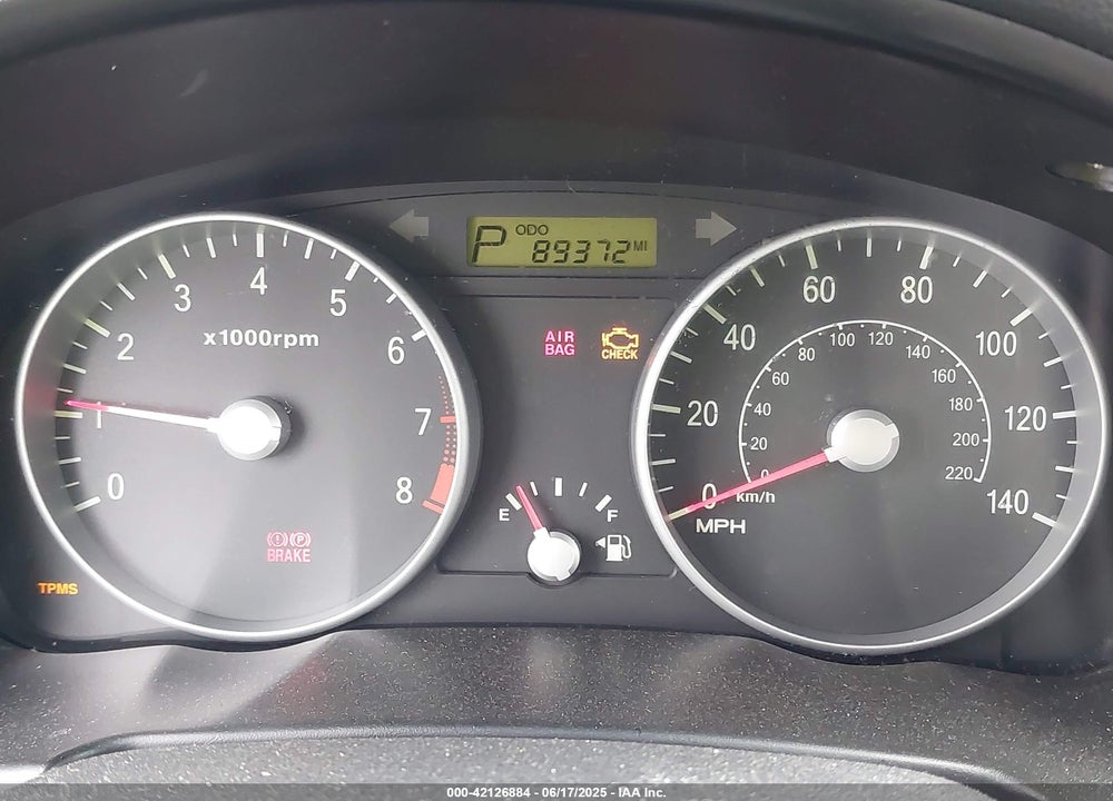 2009 HYUNDAI ACCENT VIN: KMHCM36C39U140646