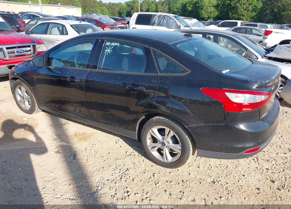 2013 FORD FOCUS VIN: 1FADP3F2XDL311811
