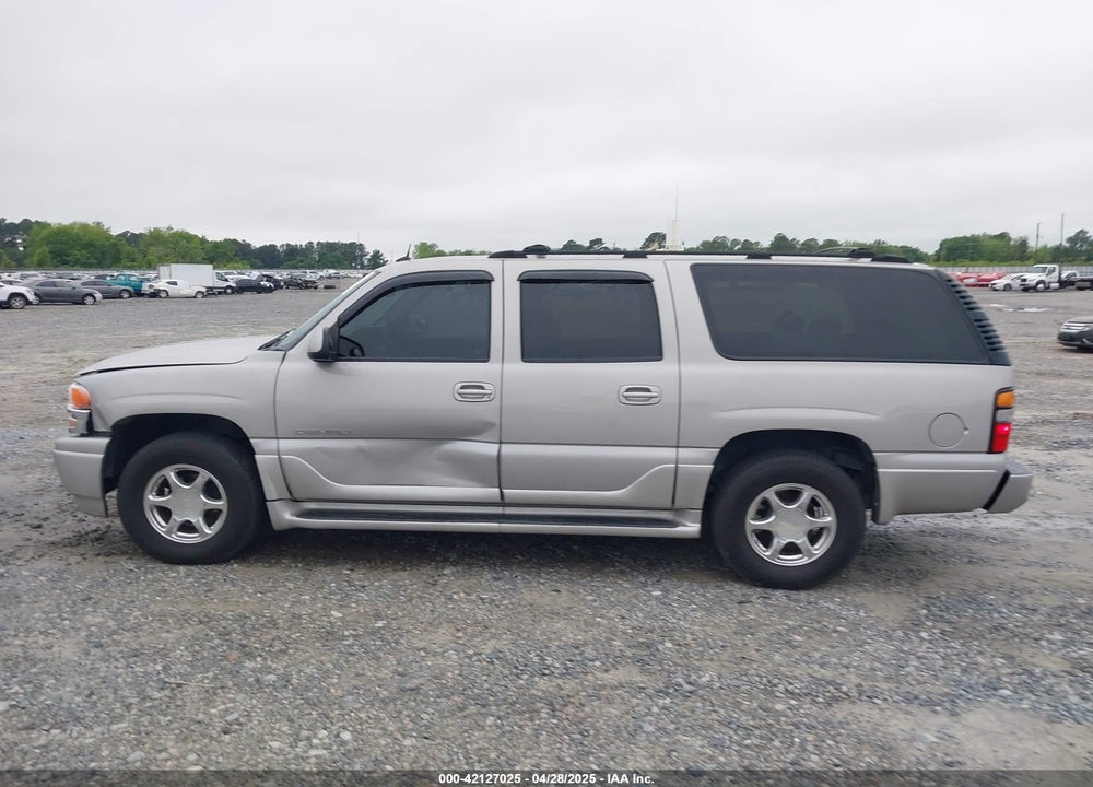 2004 GMC YUKON XL 1500 DENALI VIN: 1GKFK66U44J264652
