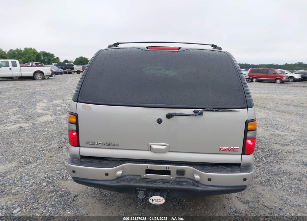 2004 GMC YUKON XL 1500 DENALI VIN: 1GKFK66U44J264652