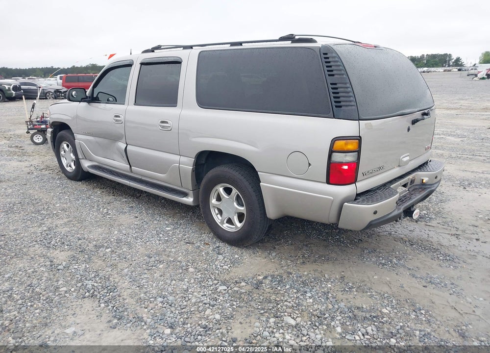 2004 GMC YUKON XL 1500 DENALI VIN: 1GKFK66U44J264652