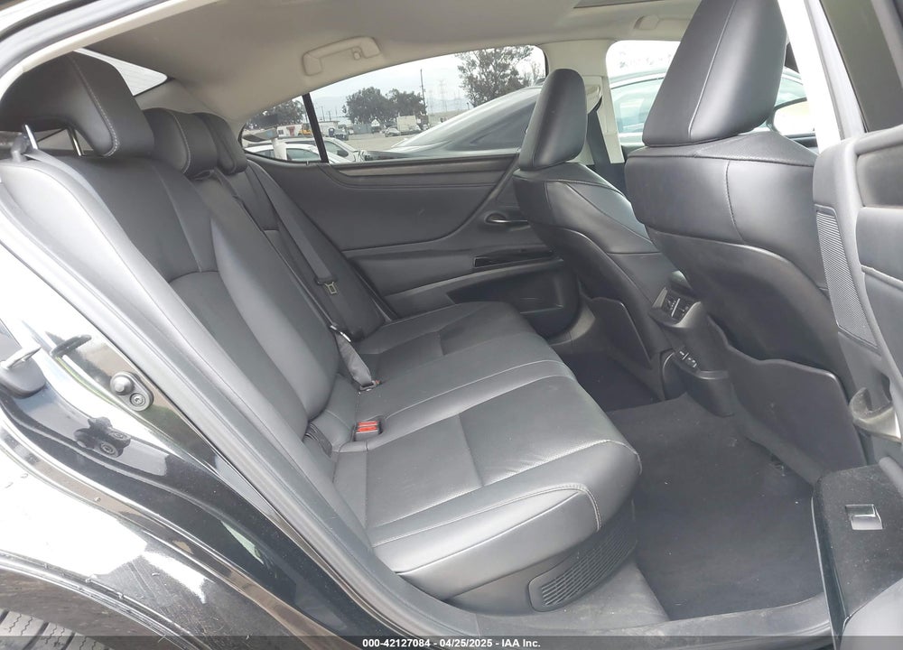 2023 LEXUS ES 300H VIN: 58ADA1C19PU030176