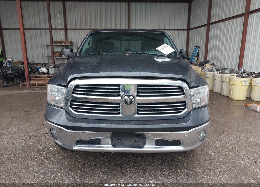 2016 RAM 1500 VIN: 1C6RR6LG4GS293321