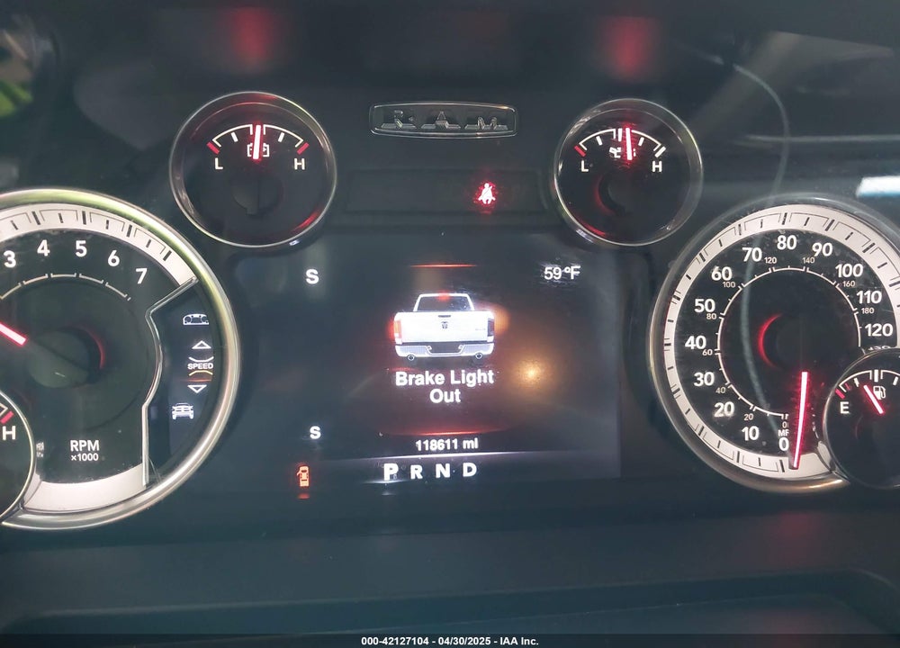 2016 RAM 1500 VIN: 1C6RR6LG4GS293321