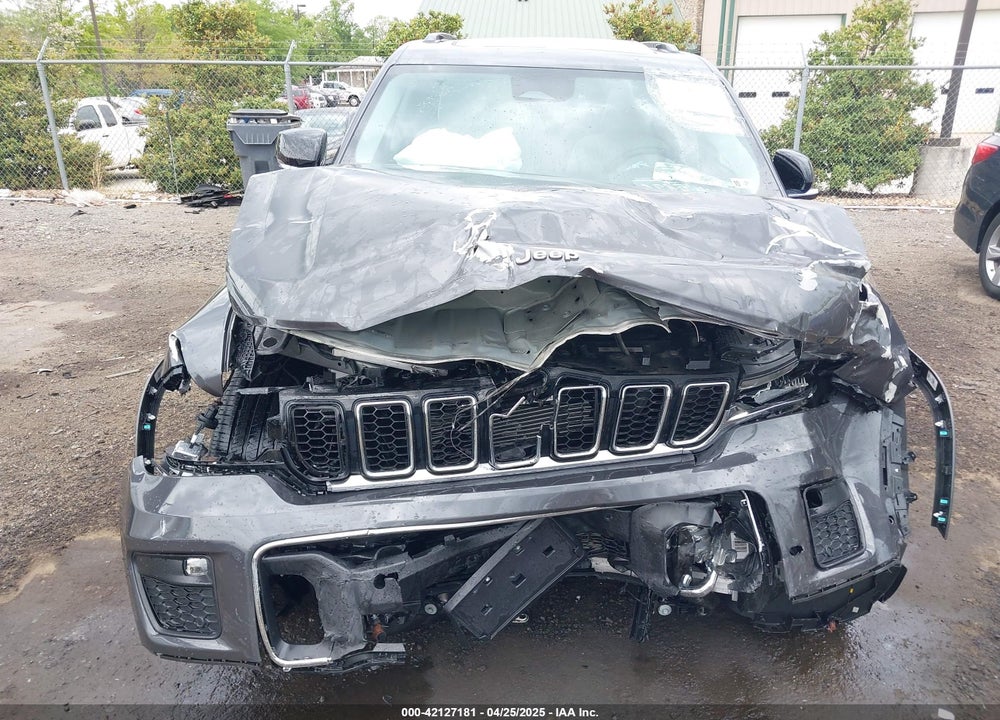 2022 JEEP GRAND CHEROKEE VIN: 1C4RJHDG5N8544397