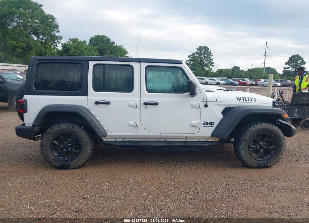 2020 JEEP WRANGLER UNLIMITED WILLYS 4X4 VIN: 1C4HJXDGXLW329337