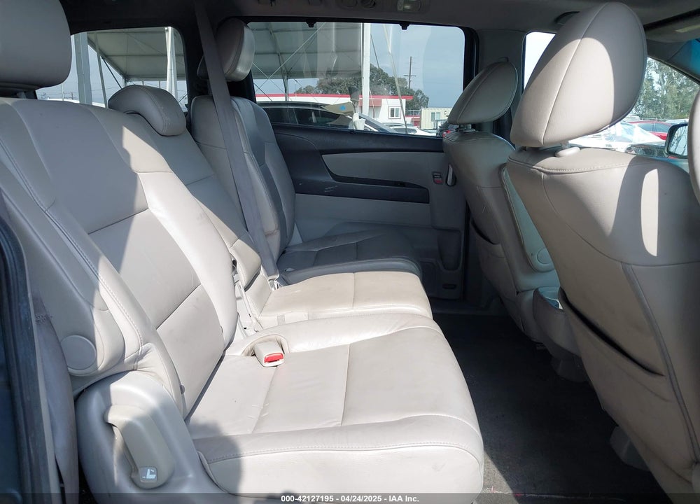 2012 HONDA ODYSSEY EX-L VIN: 5FNRL5H68CB099810