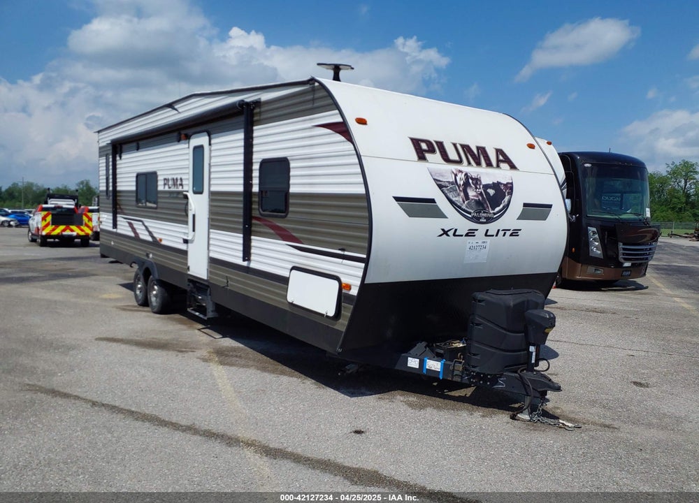 2019 FOREST RIVER 33FT PALOMINO PUMA XLE LITE VIN: 52T2PTSBXL4003973