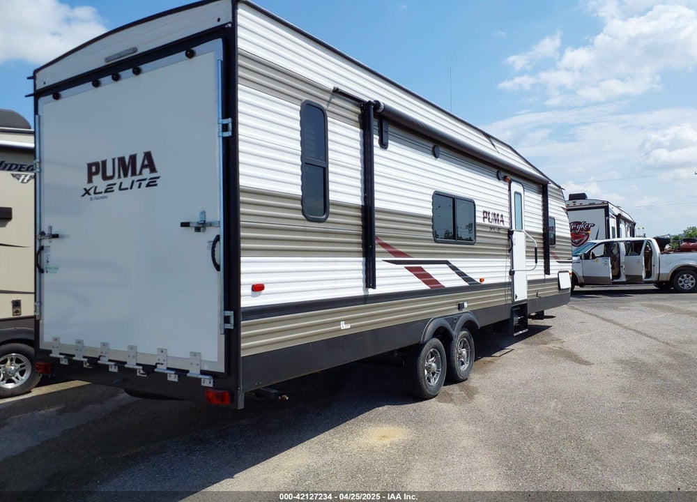 2019 FOREST RIVER 33FT PALOMINO PUMA XLE LITE VIN: 52T2PTSBXL4003973