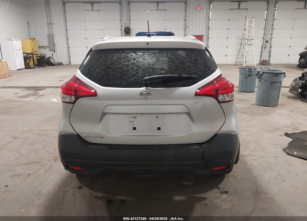 2019 NISSAN KICKS VIN: 3N1CP5CU2KL548837