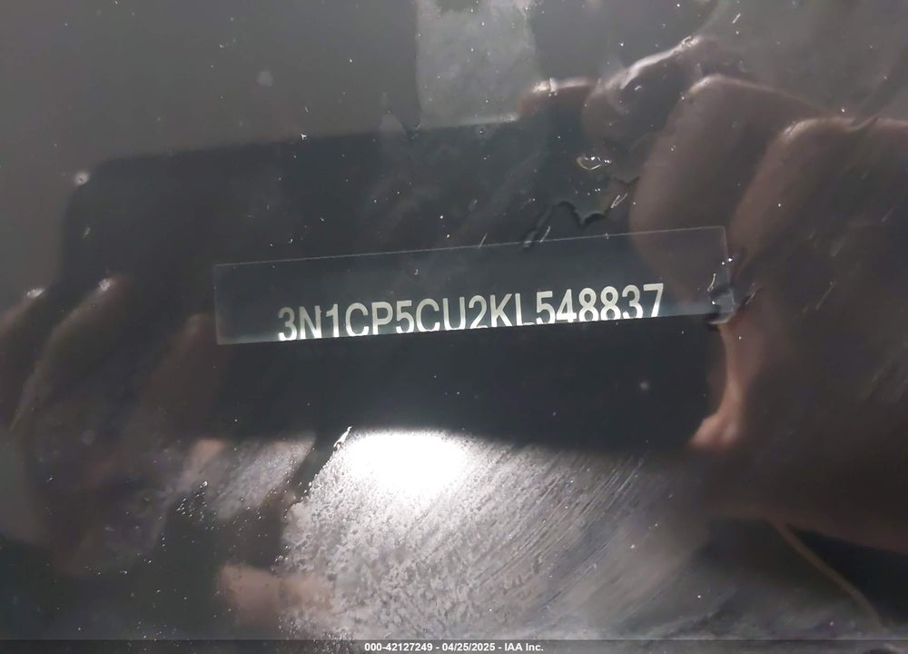 2019 NISSAN KICKS VIN: 3N1CP5CU2KL548837