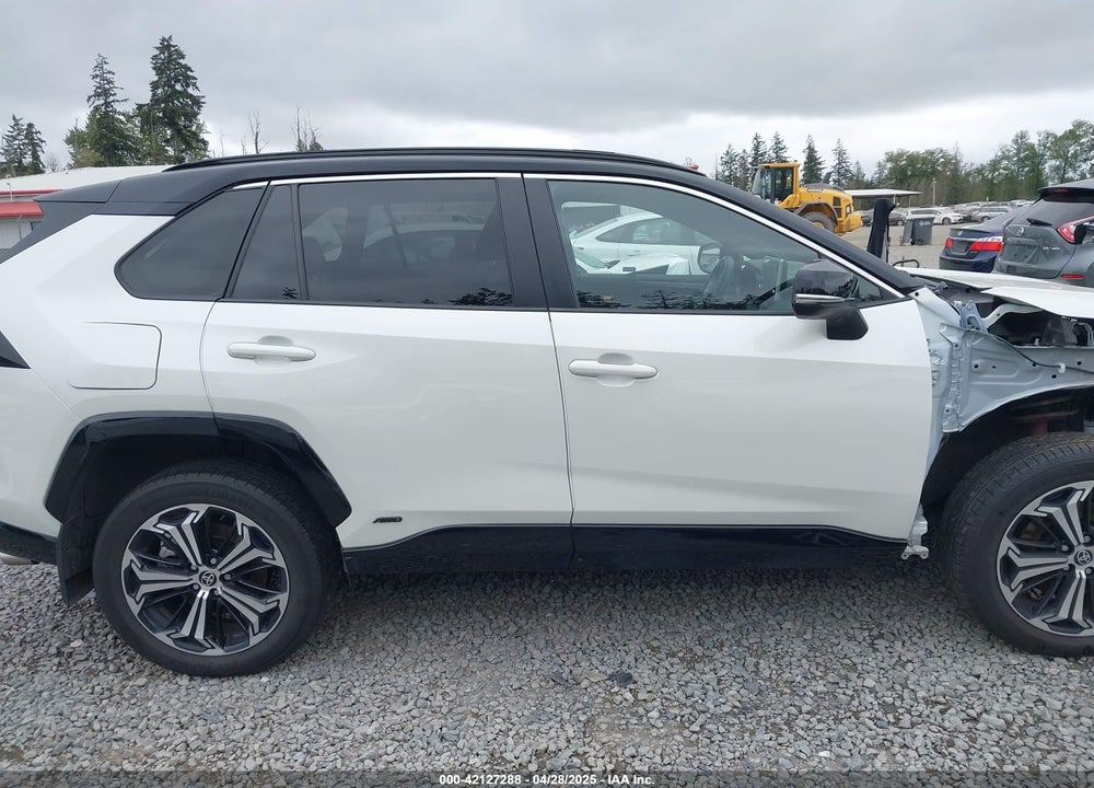 2022 TOYOTA RAV4 PRIME XSE VIN: JTMEB3FV1ND100256