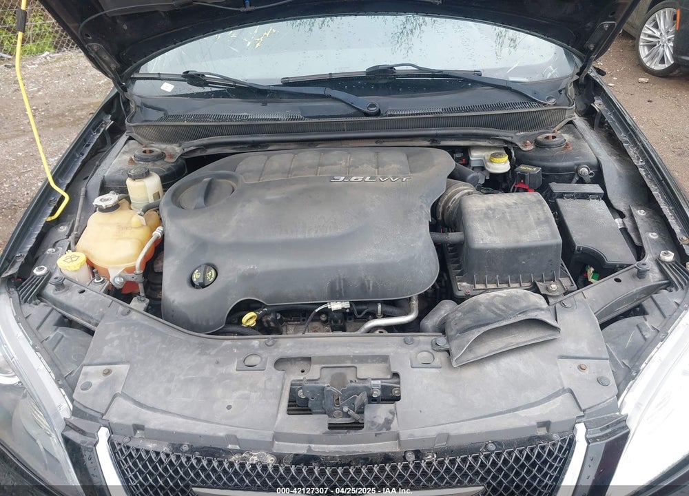2013 CHRYSLER 200 VIN: 1C3CCBCG5DN719511