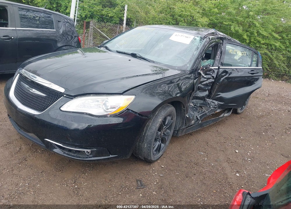 2013 CHRYSLER 200 VIN: 1C3CCBCG5DN719511