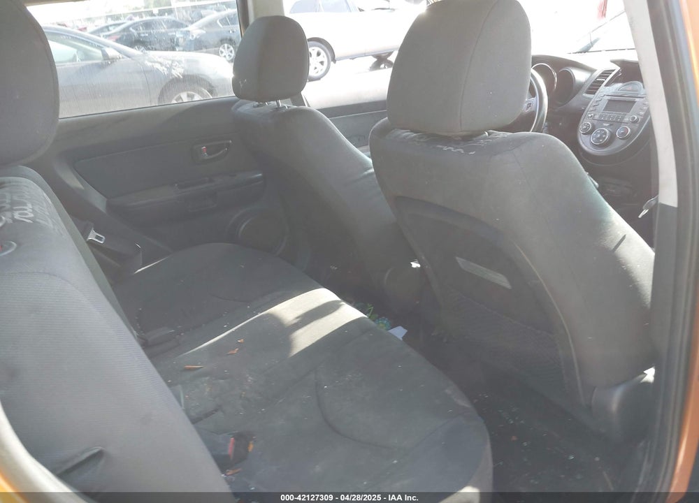2011 KIA SOUL VIN: KNDJT2A27B7229163