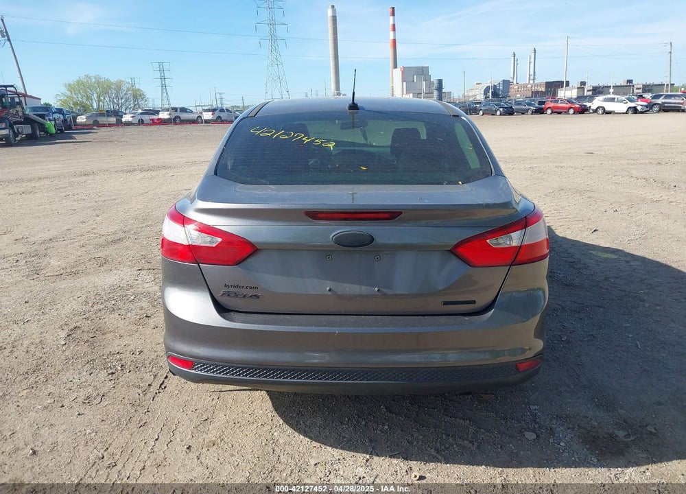 2014 FORD FOCUS VIN: 1FADP3E28EL427561