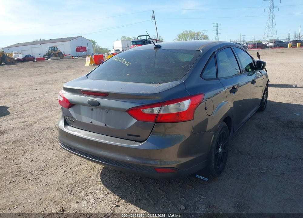 2014 FORD FOCUS VIN: 1FADP3E28EL427561