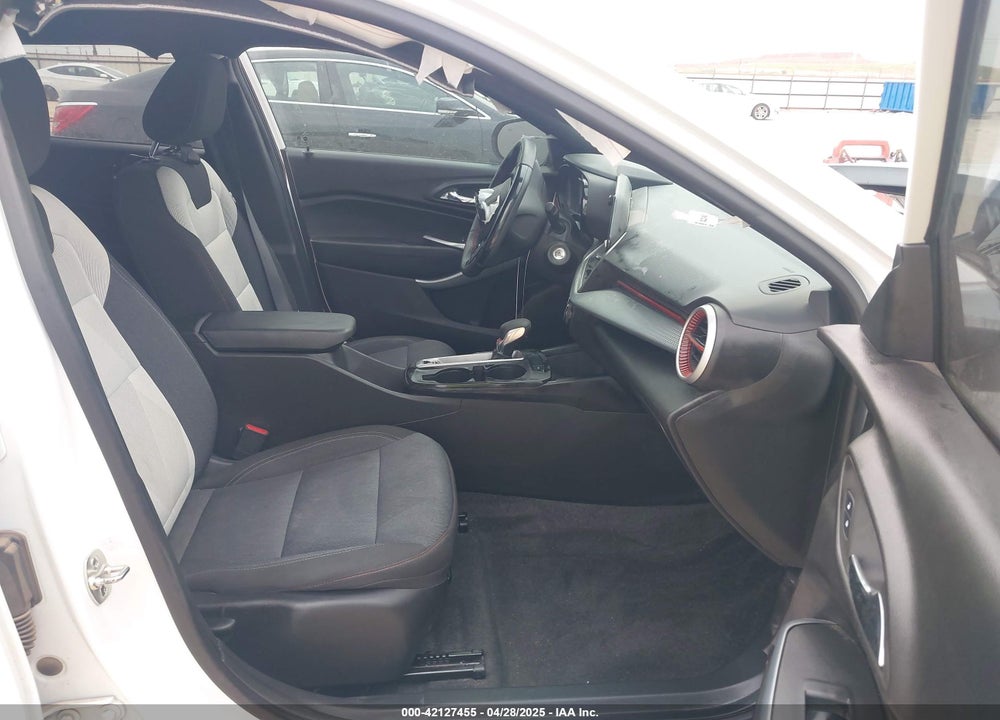 2025 CHEVROLET TRAX FWD 1RS VIN: KL77LGEP1SC007414