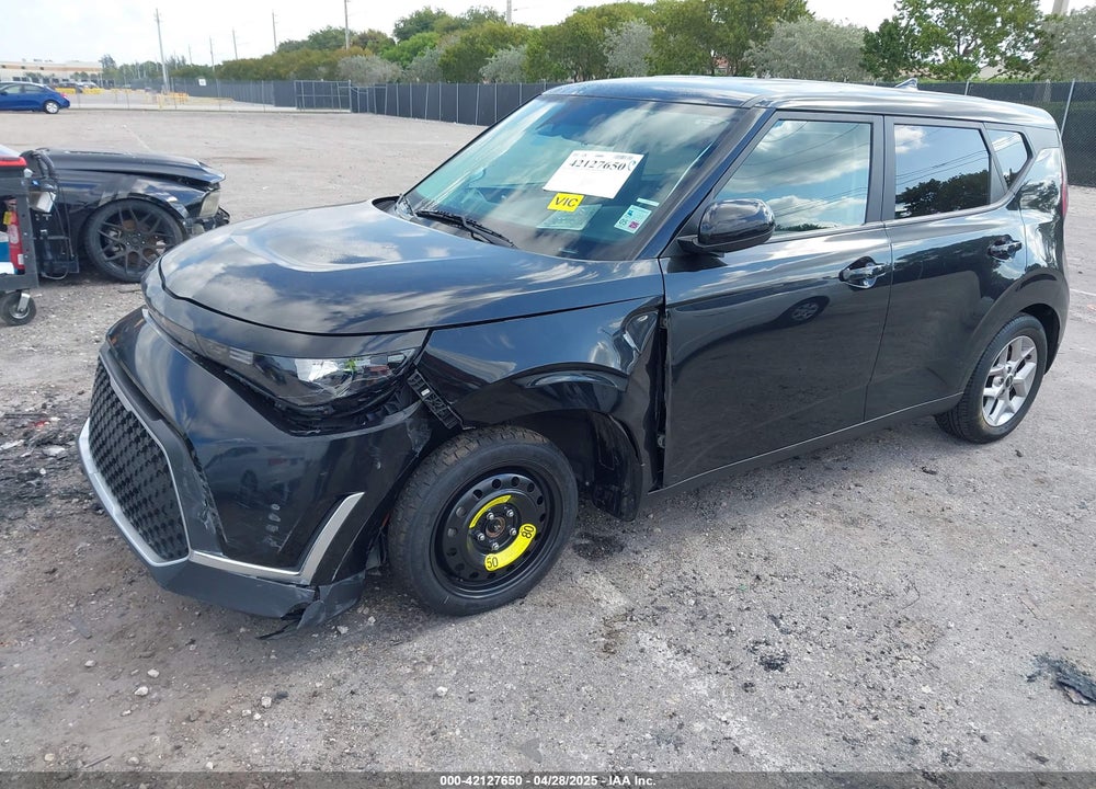 2023 KIA SOUL VIN: KNDJ23AU6P7873951