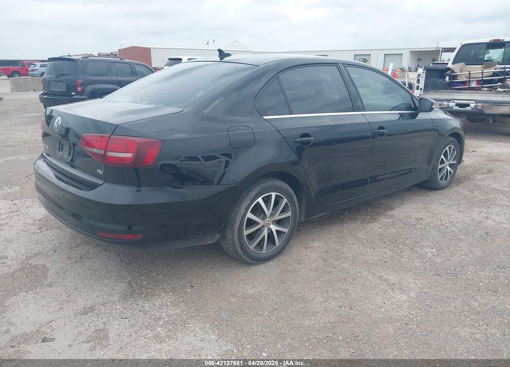 2017 VOLKSWAGEN JETTA 1.4T SE VIN: 3VWB67AJXHM310136