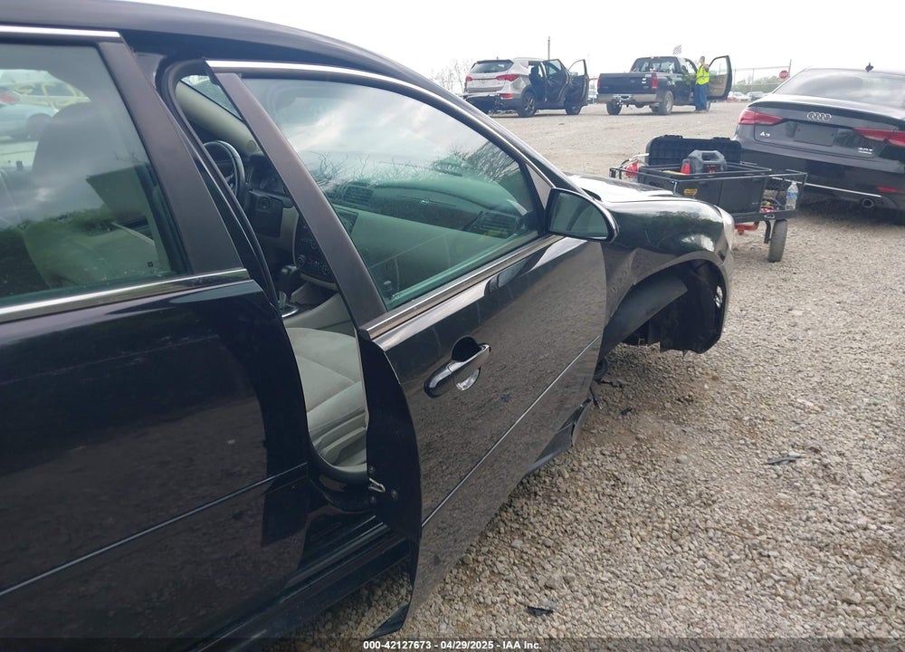 2013 CHEVROLET IMPALA LT VIN: 2G1WG5E3XD1100325