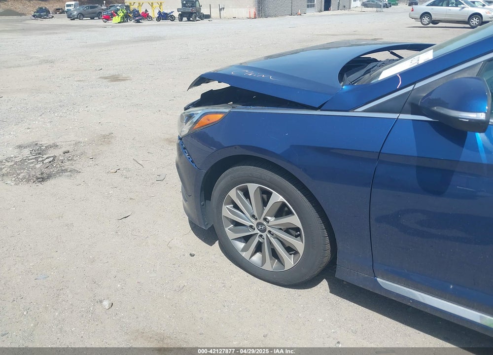 2016 HYUNDAI SONATA VIN: 5NPE34AF0GH277641