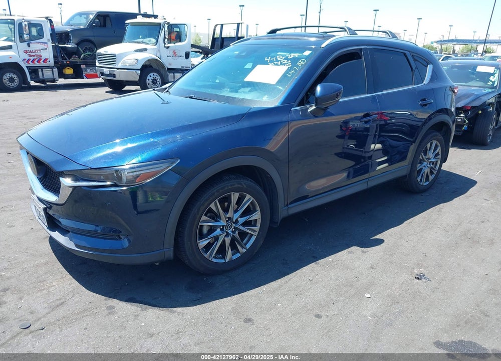 2020 MAZDA CX-5 SIGNATURE VIN: JM3KFBEY3L0747024