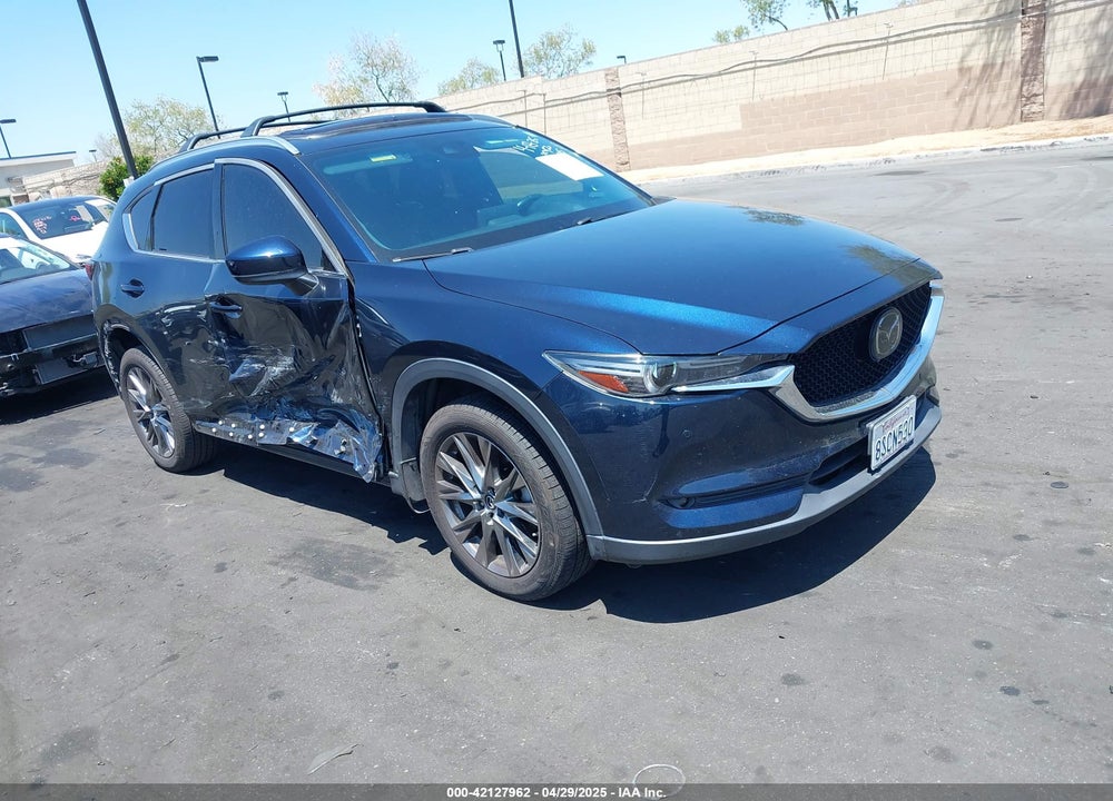 2020 MAZDA CX-5 SIGNATURE VIN: JM3KFBEY3L0747024
