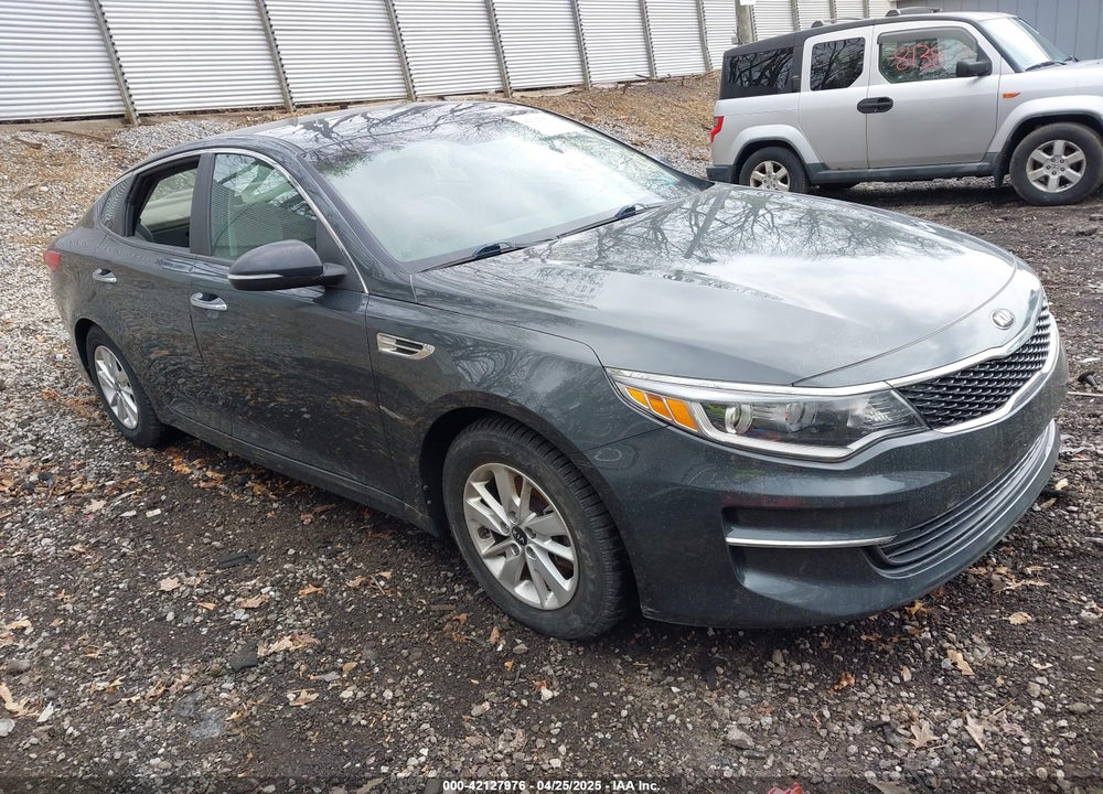 2016 KIA OPTIMA LX VIN: KNAGT4L33G5077295