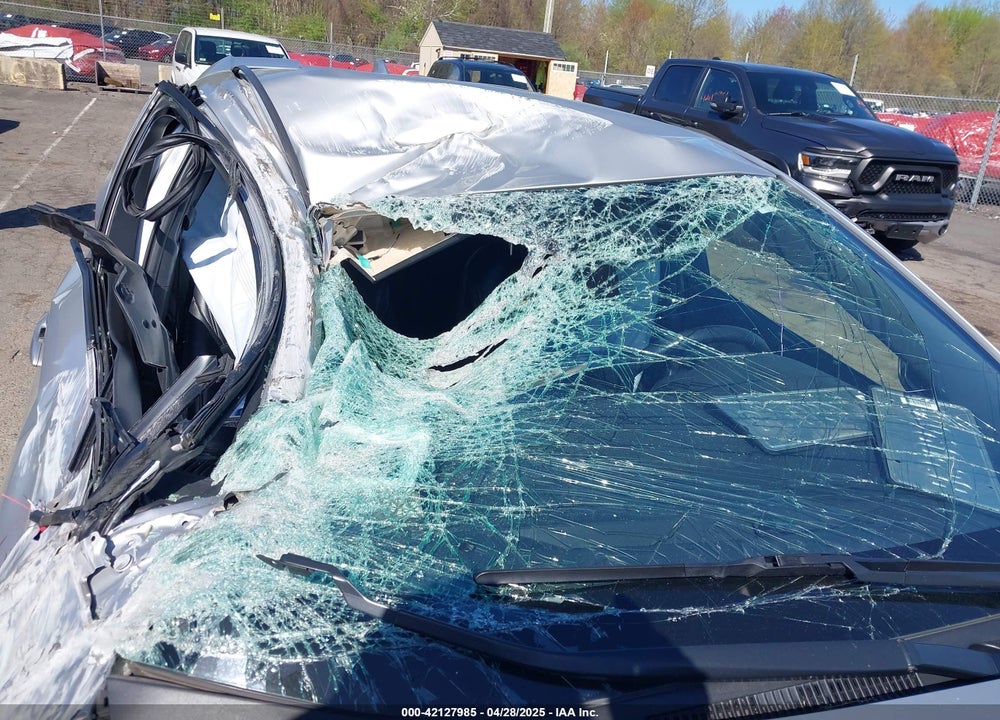 2019 TOYOTA COROLLA SE VIN: JTNK4RBE9K3037779