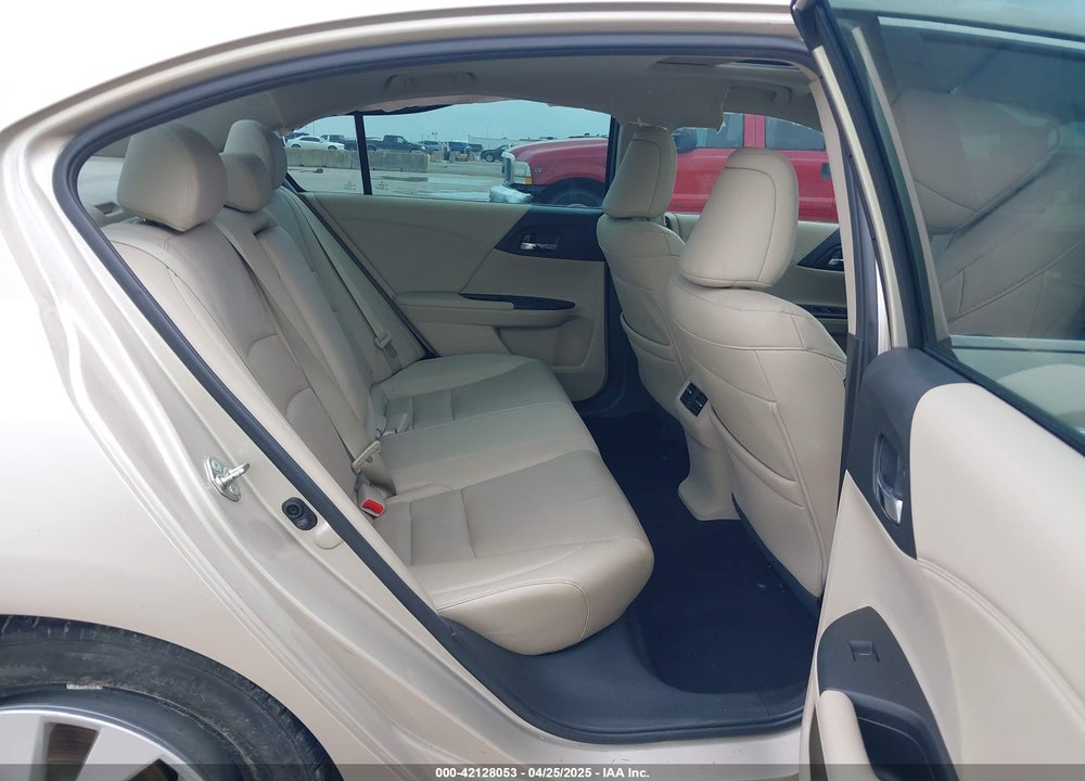 2015 HONDA ACCORD EX-L VIN: 1HGCR2F8XFA124454