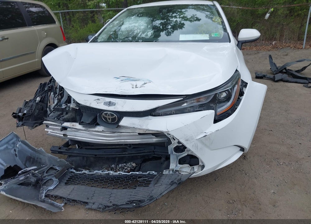 2022 TOYOTA COROLLA VIN: 5YFEPMAE1NP328687