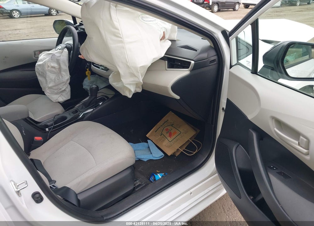 2022 TOYOTA COROLLA VIN: 5YFEPMAE1NP328687
