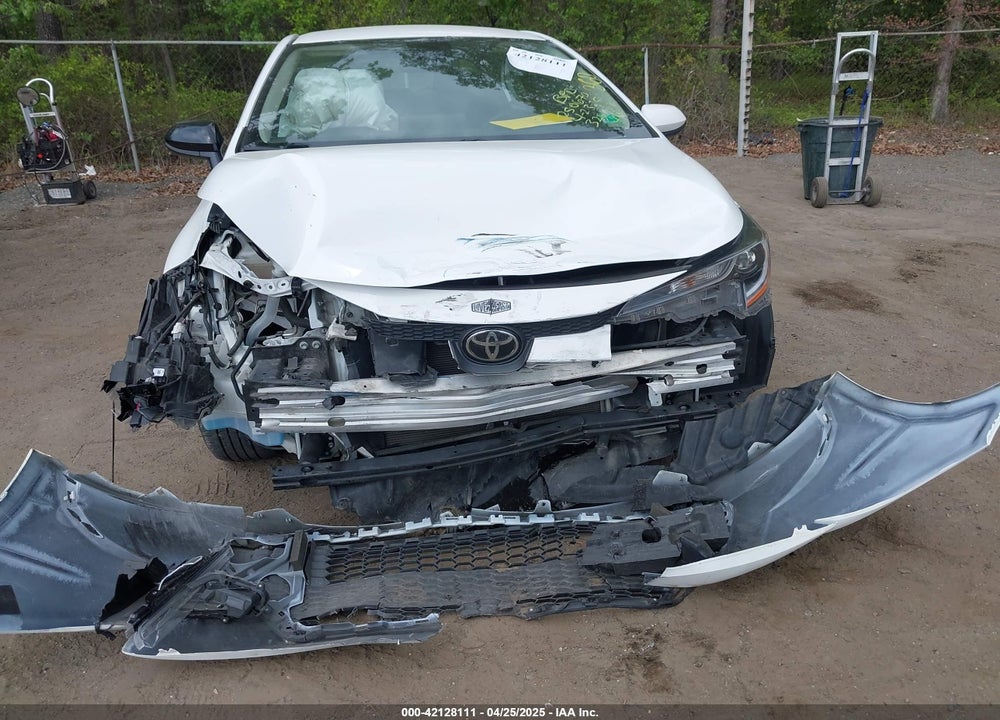 2022 TOYOTA COROLLA VIN: 5YFEPMAE1NP328687