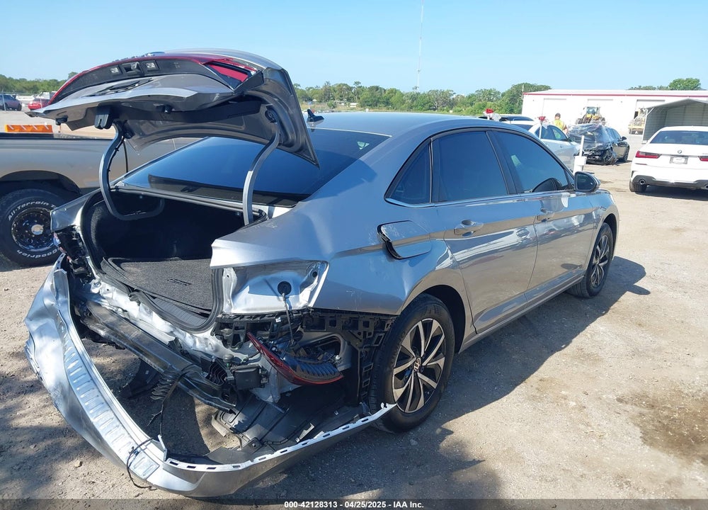 2025 VOLKSWAGEN JETTA VIN: 3VW5X7BU2SM042628