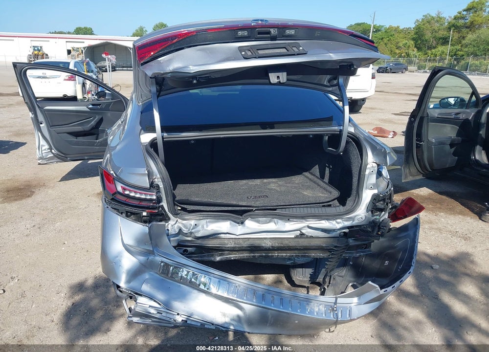 2025 VOLKSWAGEN JETTA VIN: 3VW5X7BU2SM042628
