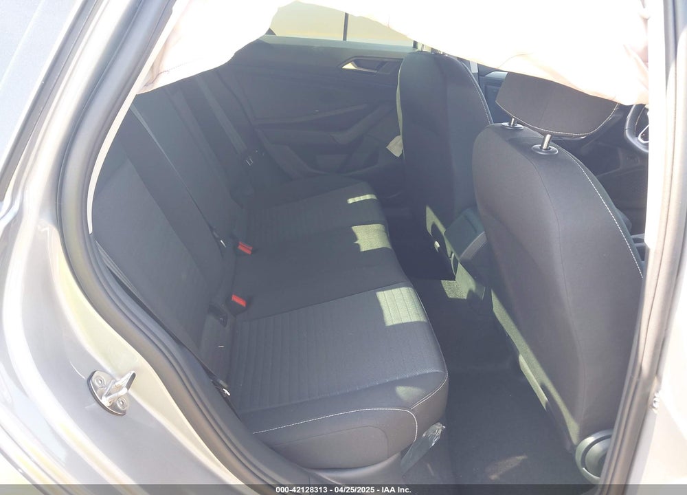 2025 VOLKSWAGEN JETTA VIN: 3VW5X7BU2SM042628