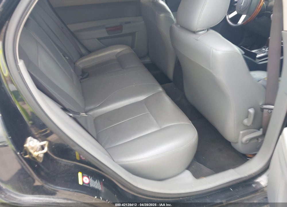 2005 CHRYSLER 300 TOURING VIN: 2C3AA53G55H658962